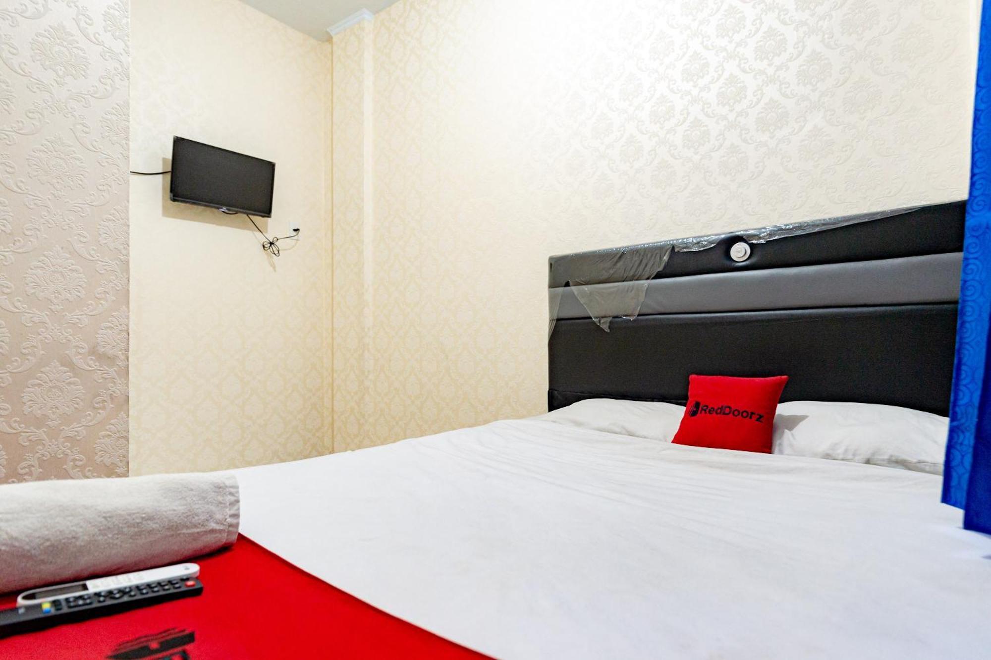 Reddoorz Near Rsud Dr Pringadi Medan 3酒店 外观 照片