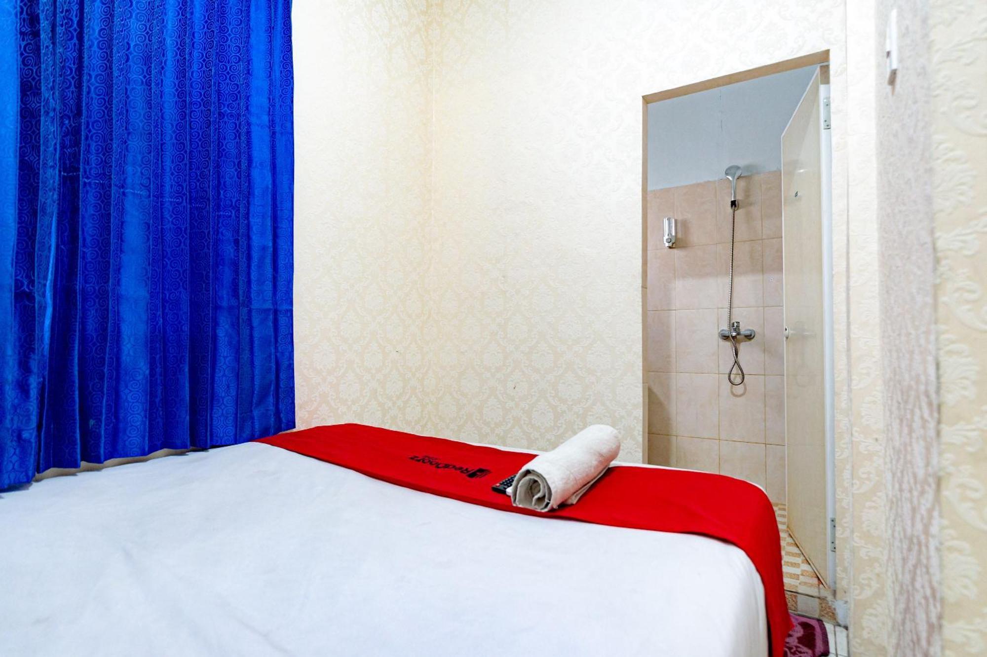 Reddoorz Near Rsud Dr Pringadi Medan 3酒店 外观 照片